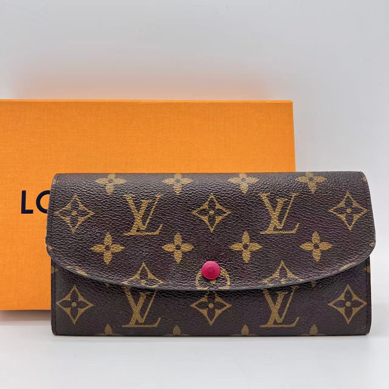 Emilie Wallet Monogram Canvas
