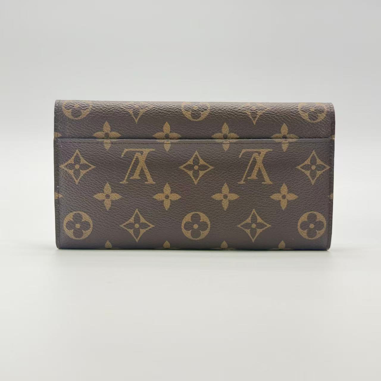 Sarah Wallet NM Monogram Canvas