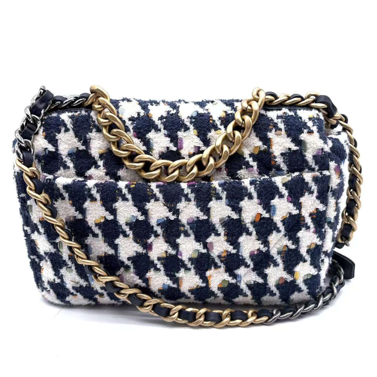 Tweed Quilted Medium Chanel 19 Flap Ecru Navy Blue Multicolor