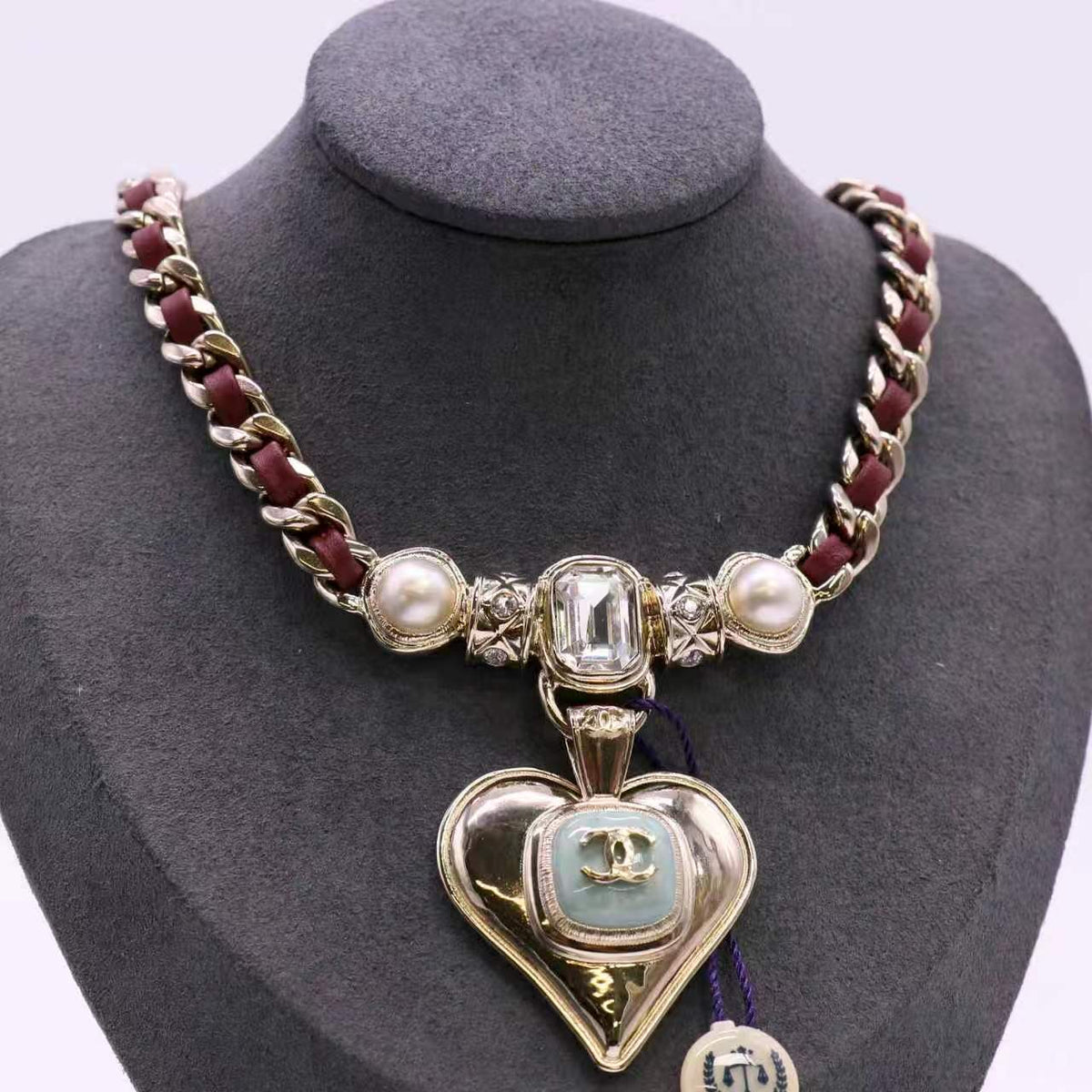 Chanel Lambskin Crystal Pearl CC Heart Choker Gold twins LDZ1598