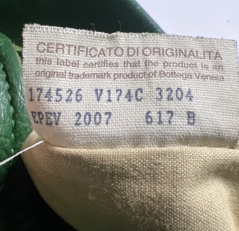 Cervo Intrecciato Shoulder Bag B24051
