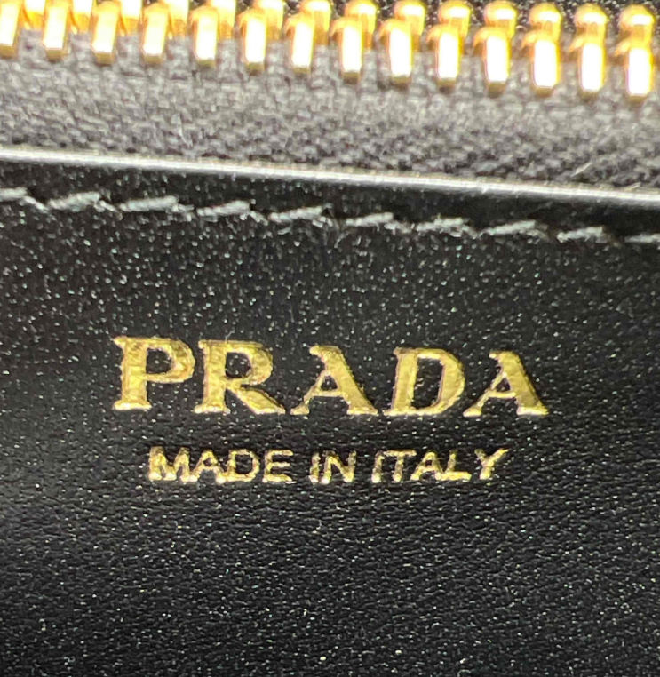 Prada Vitello Move Flap Long Wallet W23653
