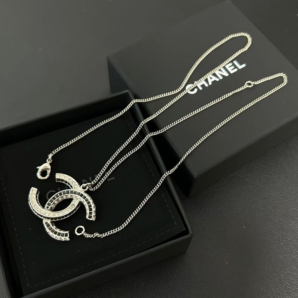 Chanel Baguette Crystal Large CC Necklace Silver Black twins LDJ4471