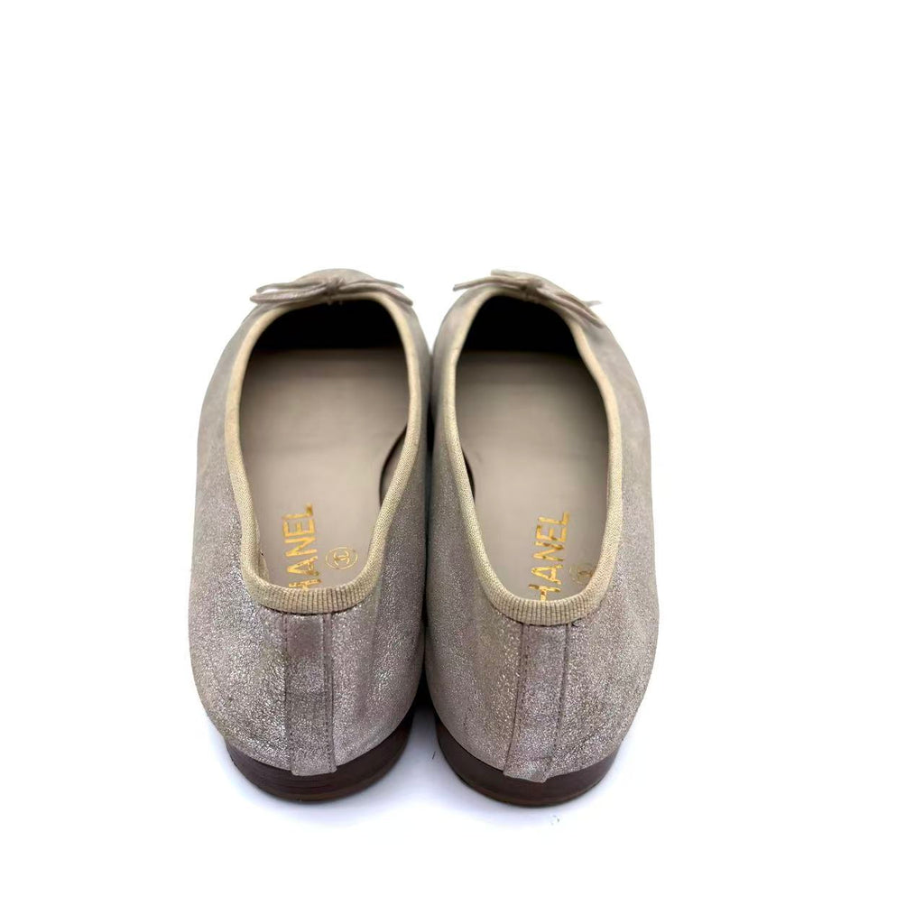 Interlocking CC Logo Ballet Flats