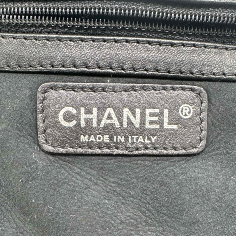 Chanel Square Stitch Chain Tote Quilted Shearling B24685