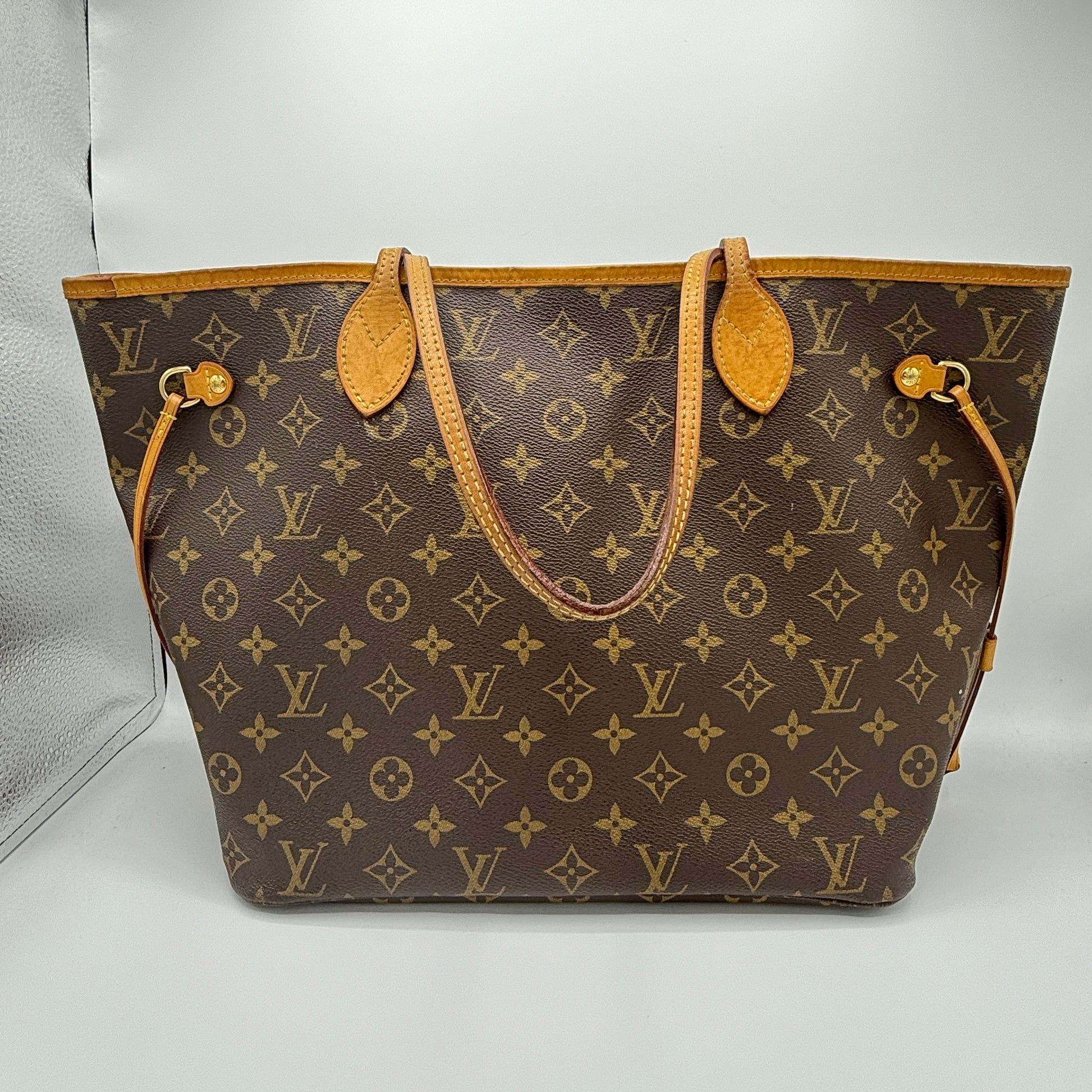 Neverfull NM Tote Monogram Canvas MM