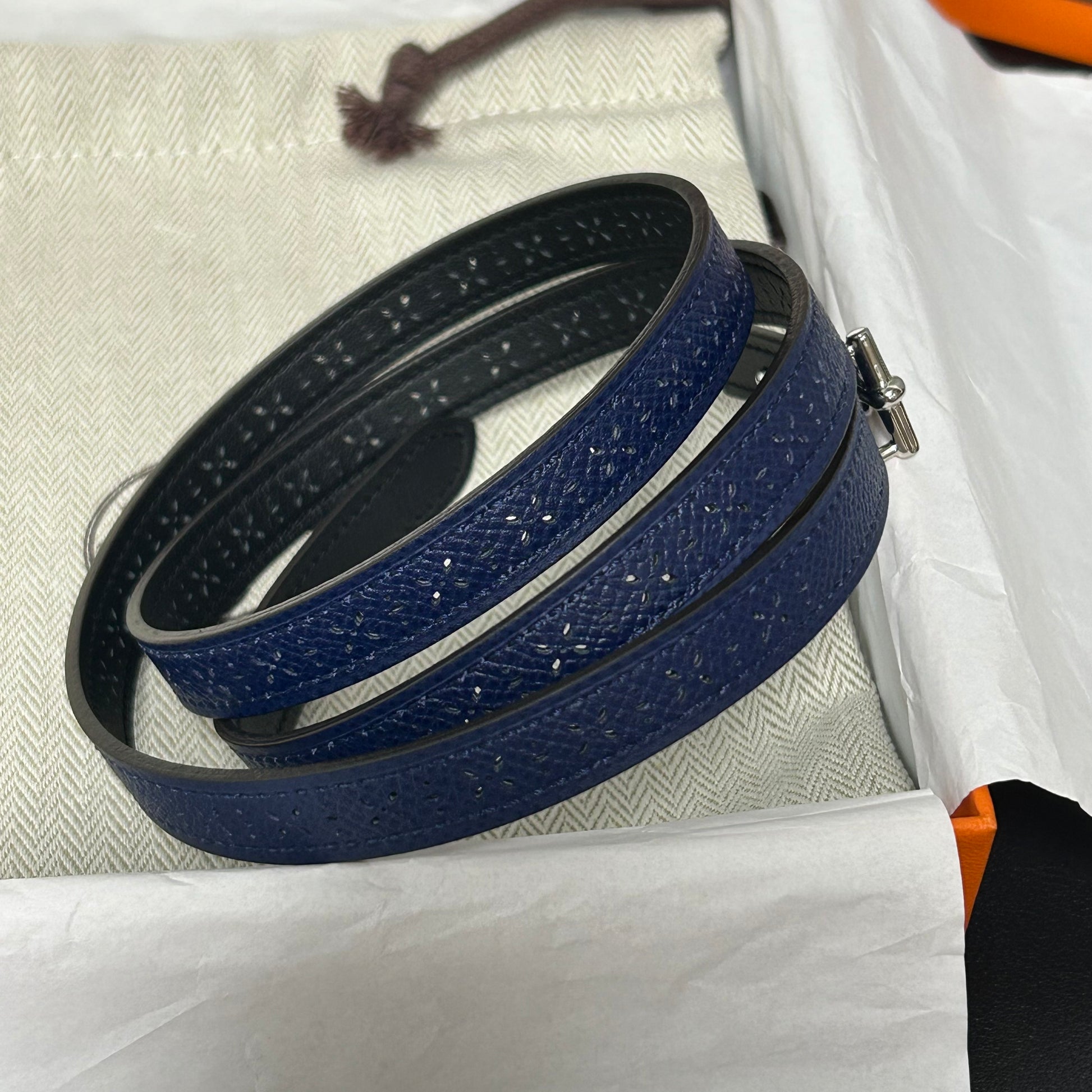 Bleu Saphir Leather Palladium Plated Gamma Belt twins LDZ294