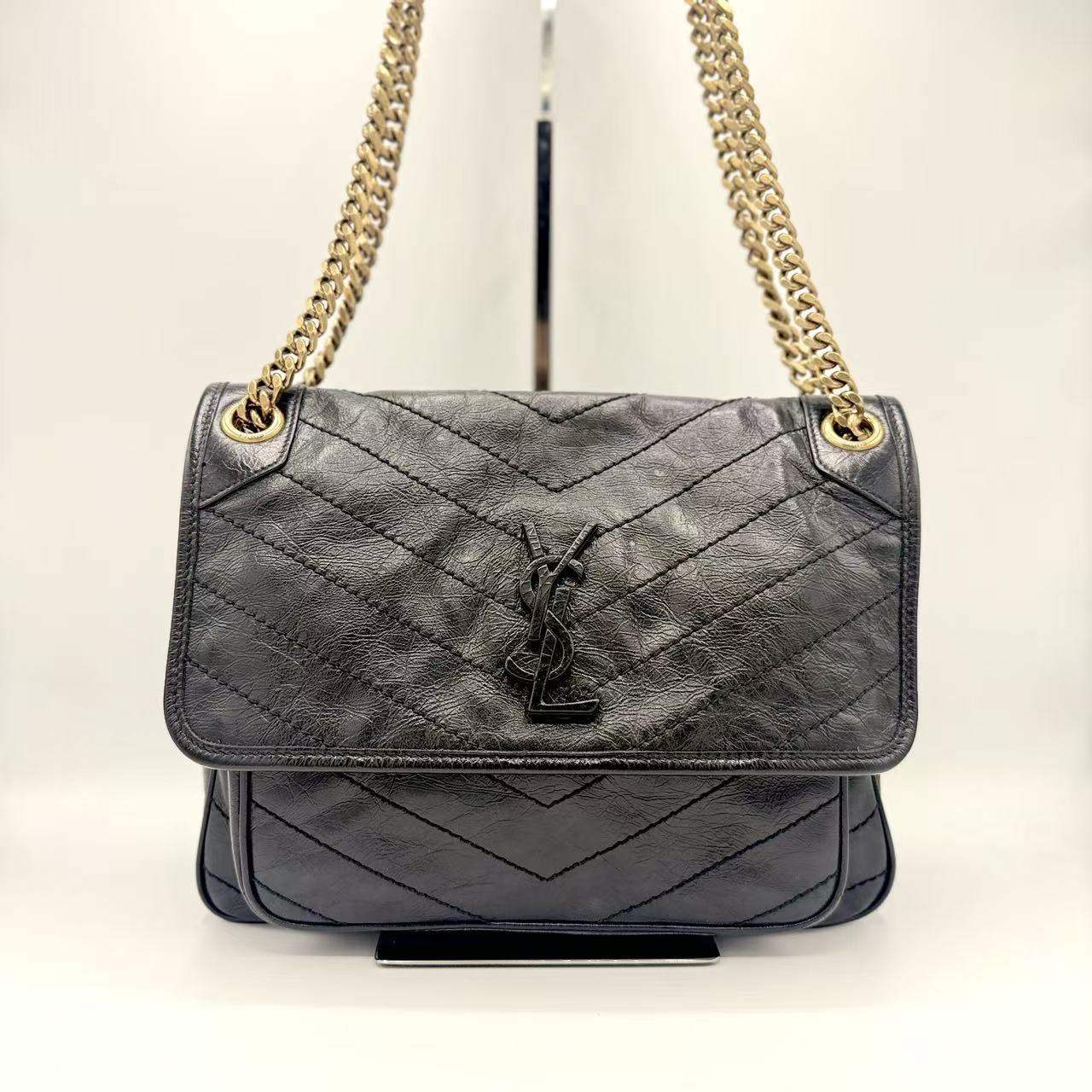 Niki Gold Chain Flap Bag Leather Medium