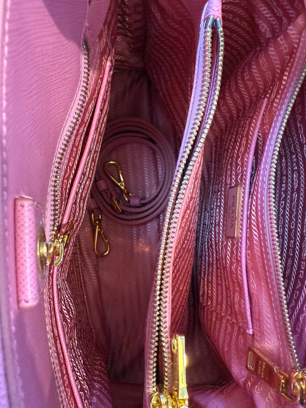 Promenade Bag Saffiano Leather Medium Twins