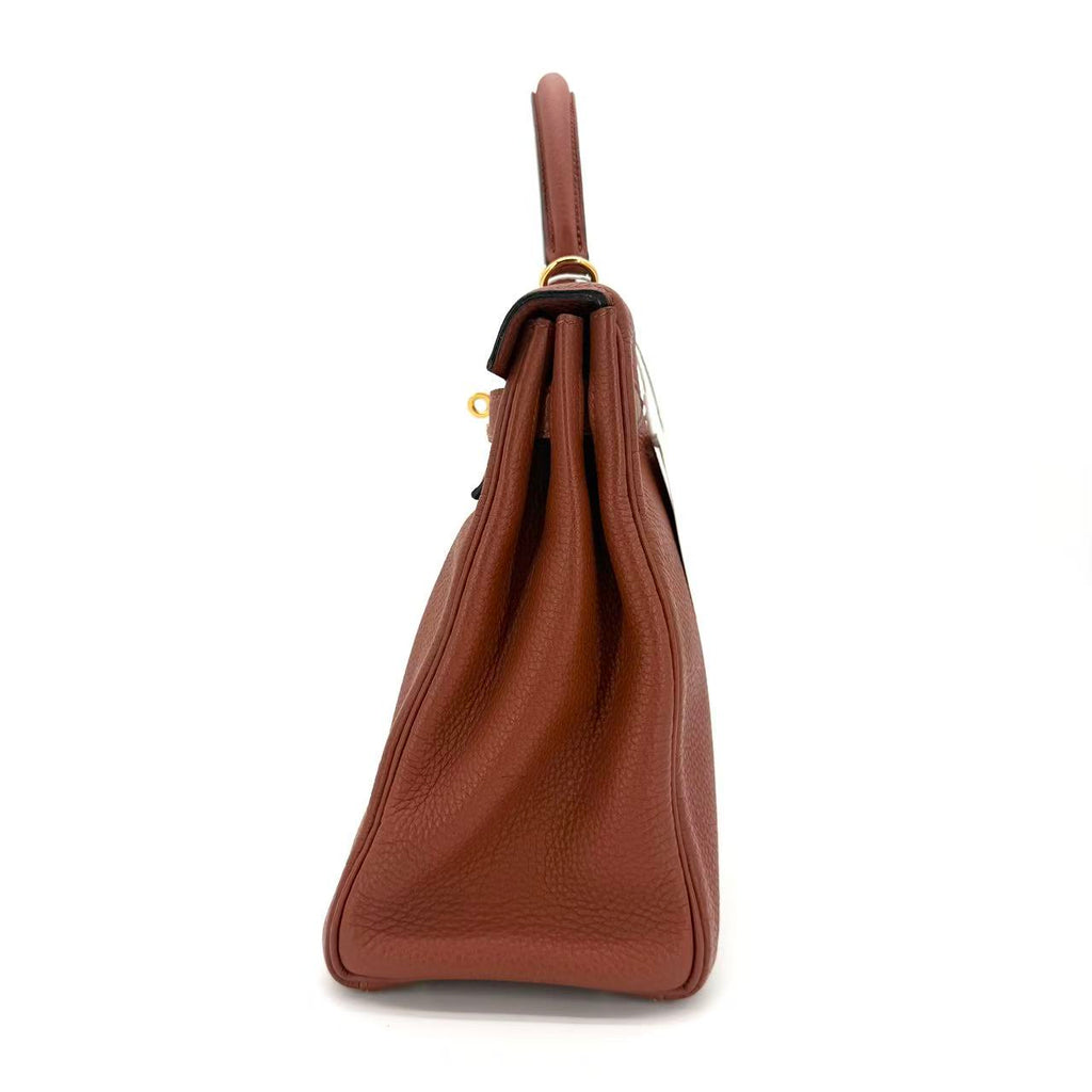 Kelly 32 Handbag PotironTogo with Gold Hardware