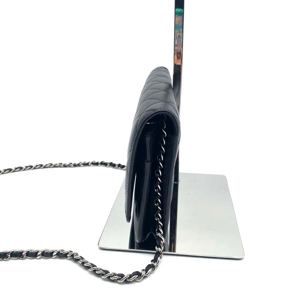 Wallet On Chain Cambon leather crossbody bag