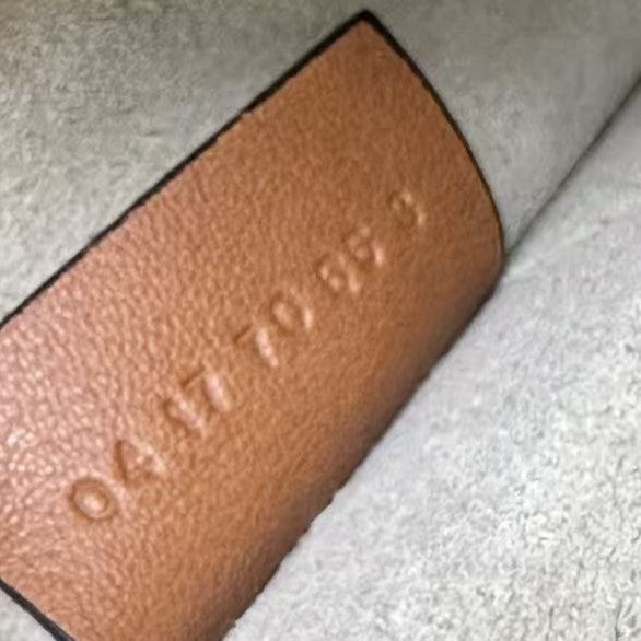 CHLOÉ Calfskin Suede Medium Nile Bracelet Bag Biscotti Beige twins