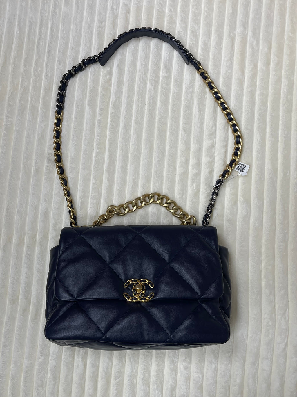 Chanel Lambskin Quilted Medium Chanel 19 Flap Navy Blue