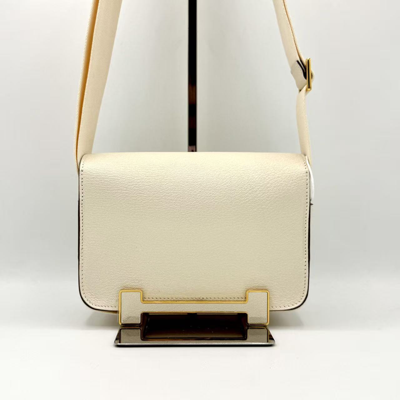 Geta Bag Nata Chevre Gold Hardware