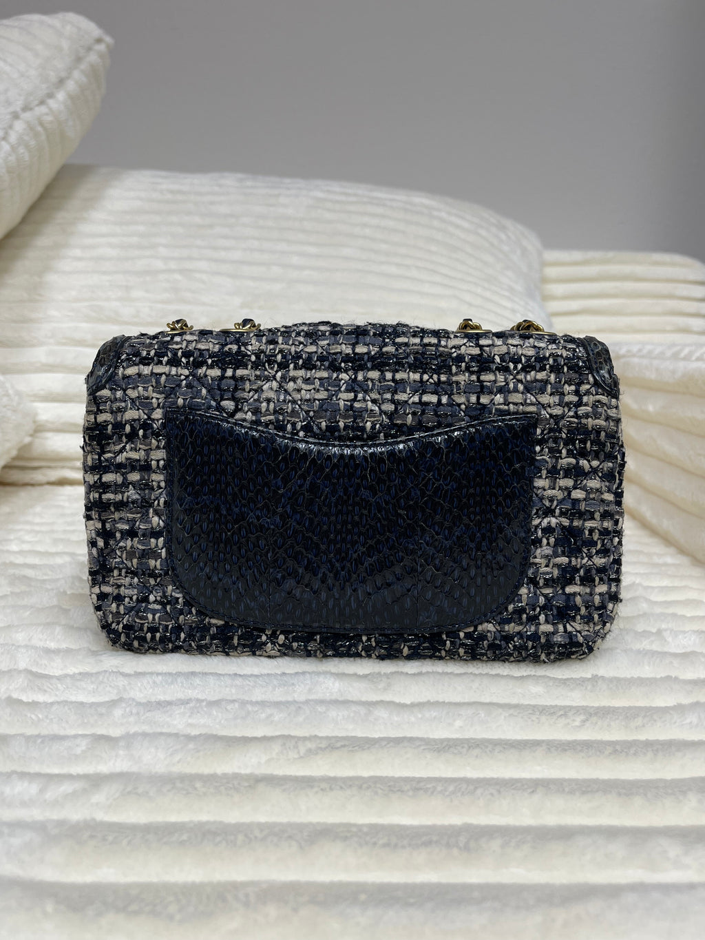Chanel Tweed Snakeskin Quilted Medium CC Filigree Flap Multicolor