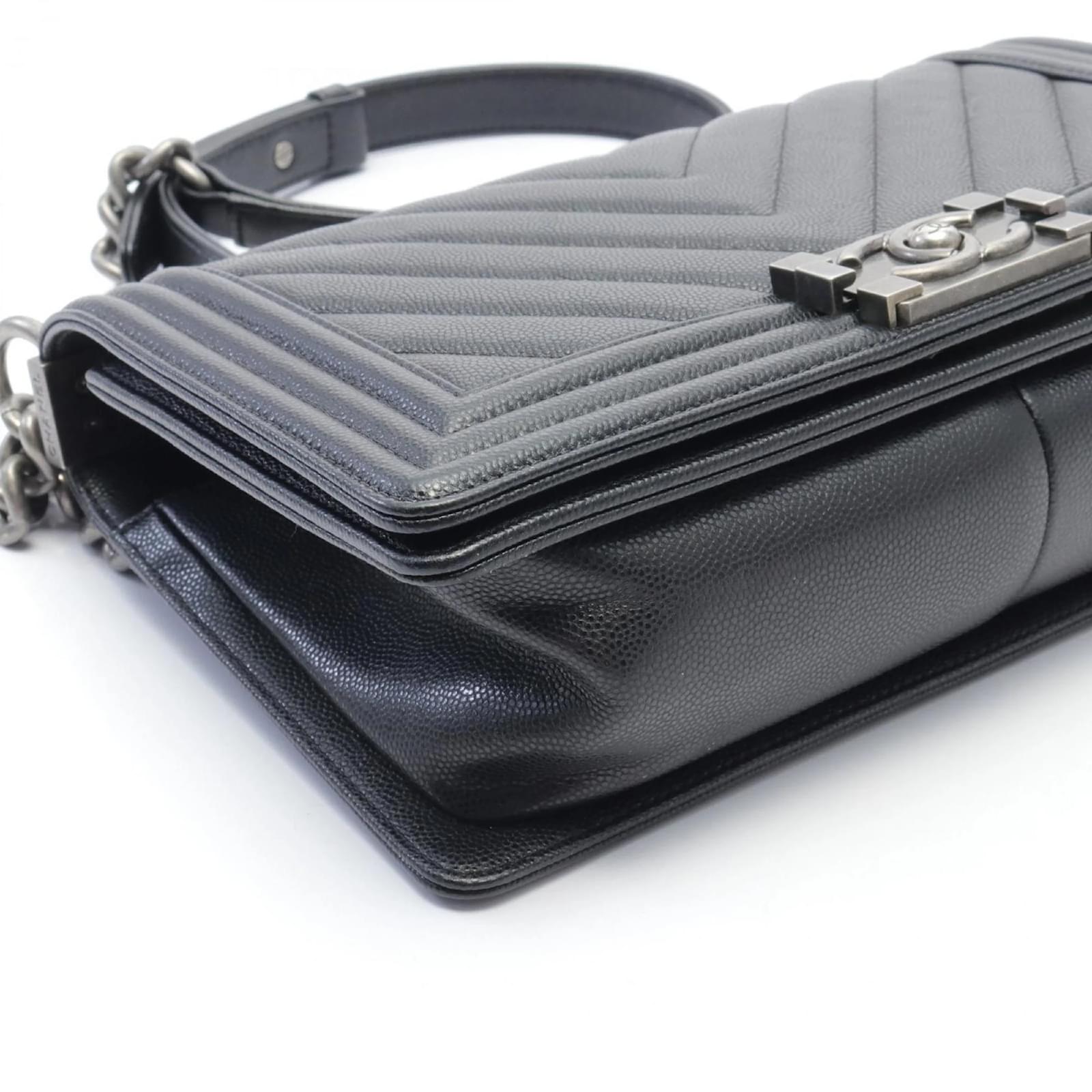 Boy Chanel Chevron V-Stitch Shoulder Bag Black twins