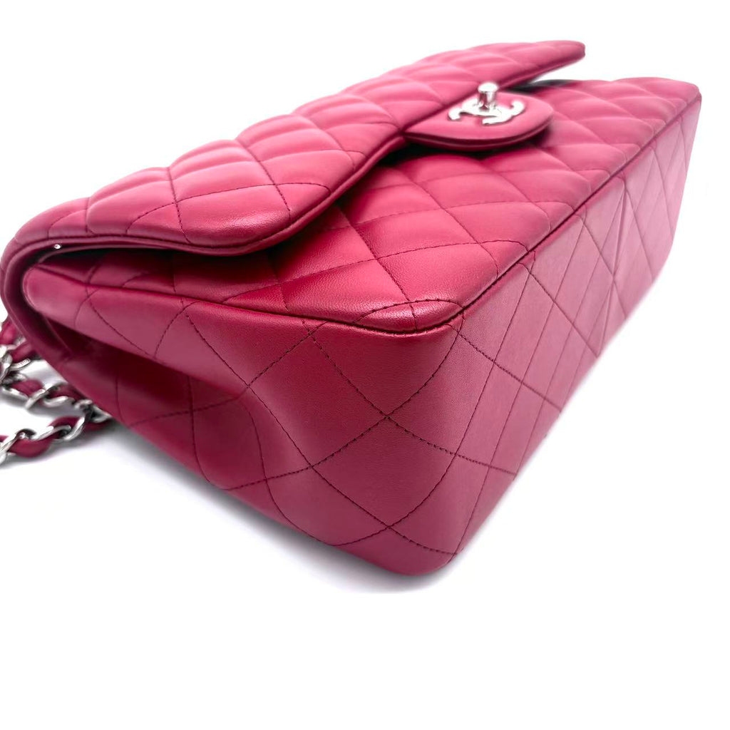 Caviar Quilted Jumbo Double Flap Dark Red