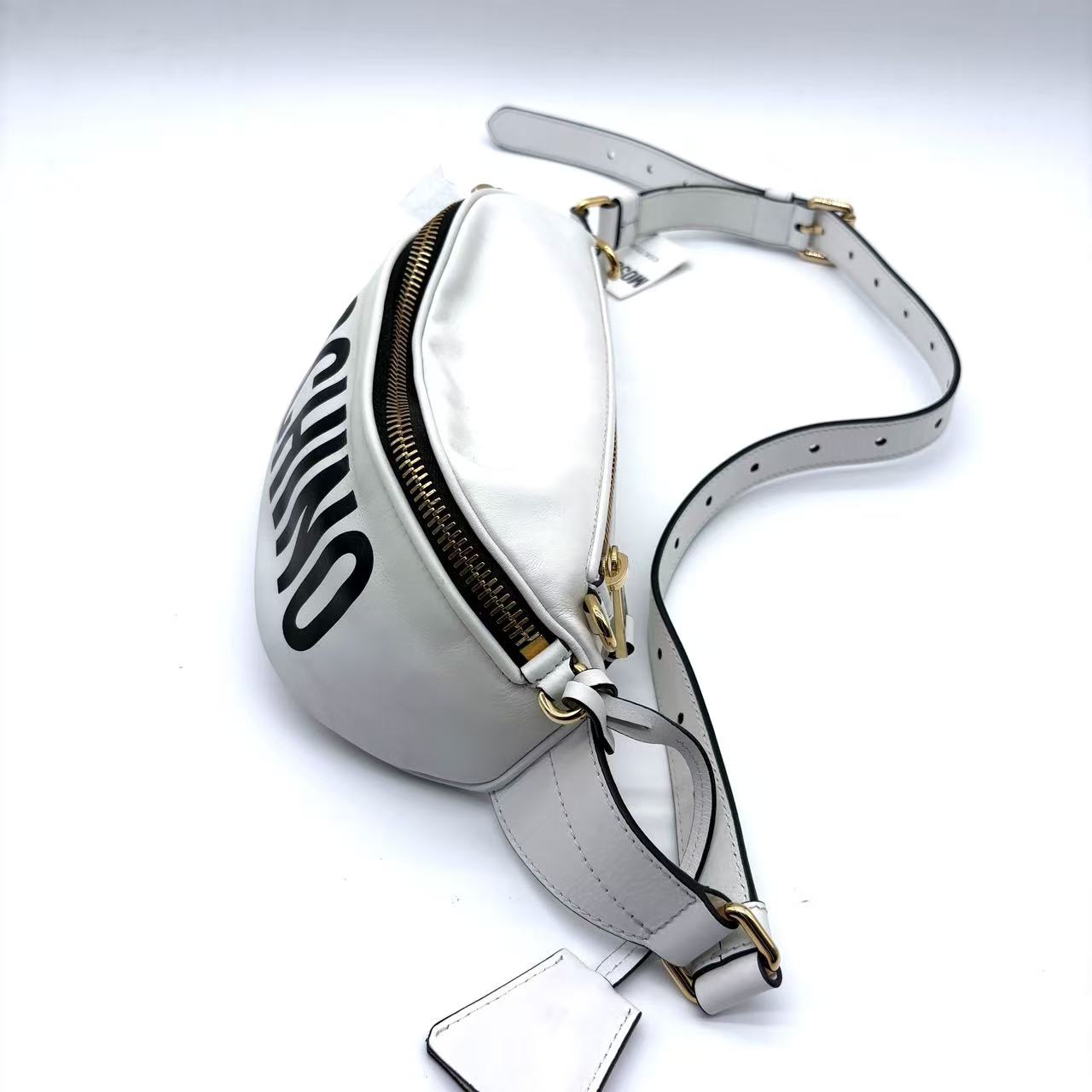 Gladiator Teddy Leather Belt Bag
