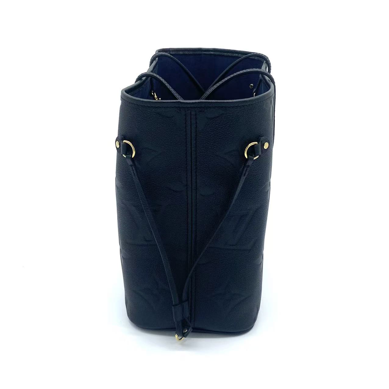 Louis Vuitton Neverfull MM Black