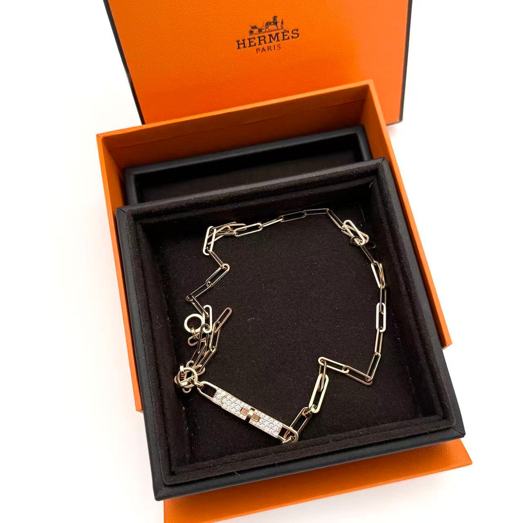 Kelly Chaine Lariat Necklace