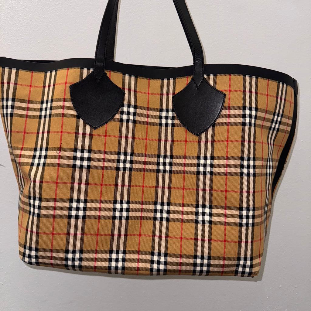 Burberry Reversible Giant Tote Vintage Check Canvas XL