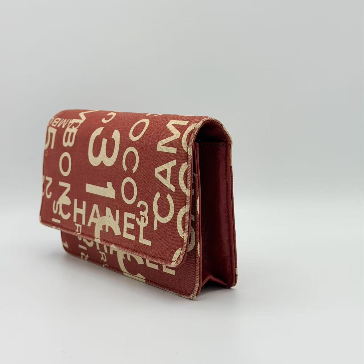 31 Rue Cambon By The Sea Wallet in red