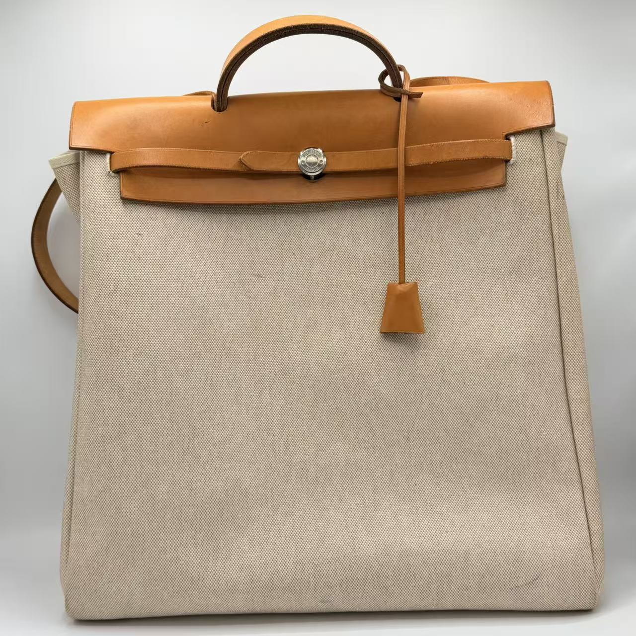 Herbag MM Canvas Shoulder Bag