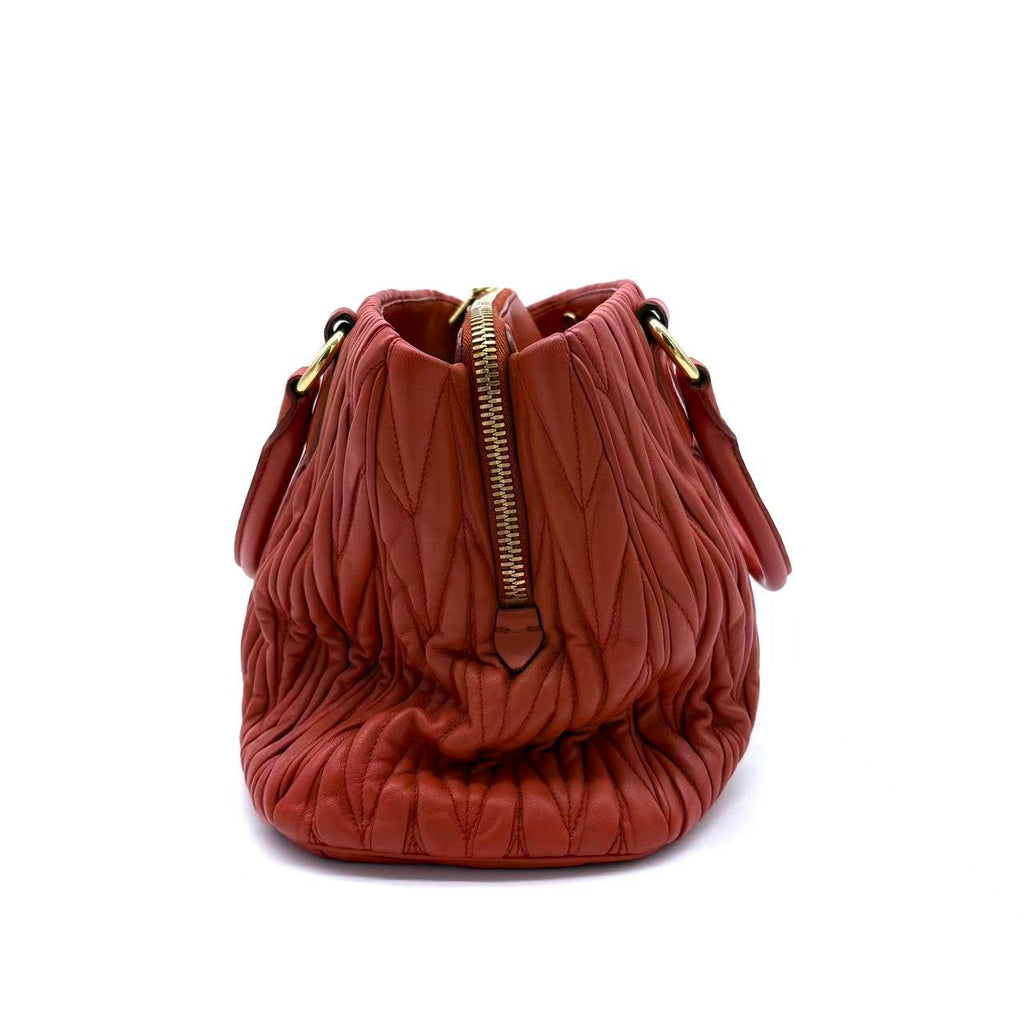 Matelasse Hand Bag Leather 2way Red Gold