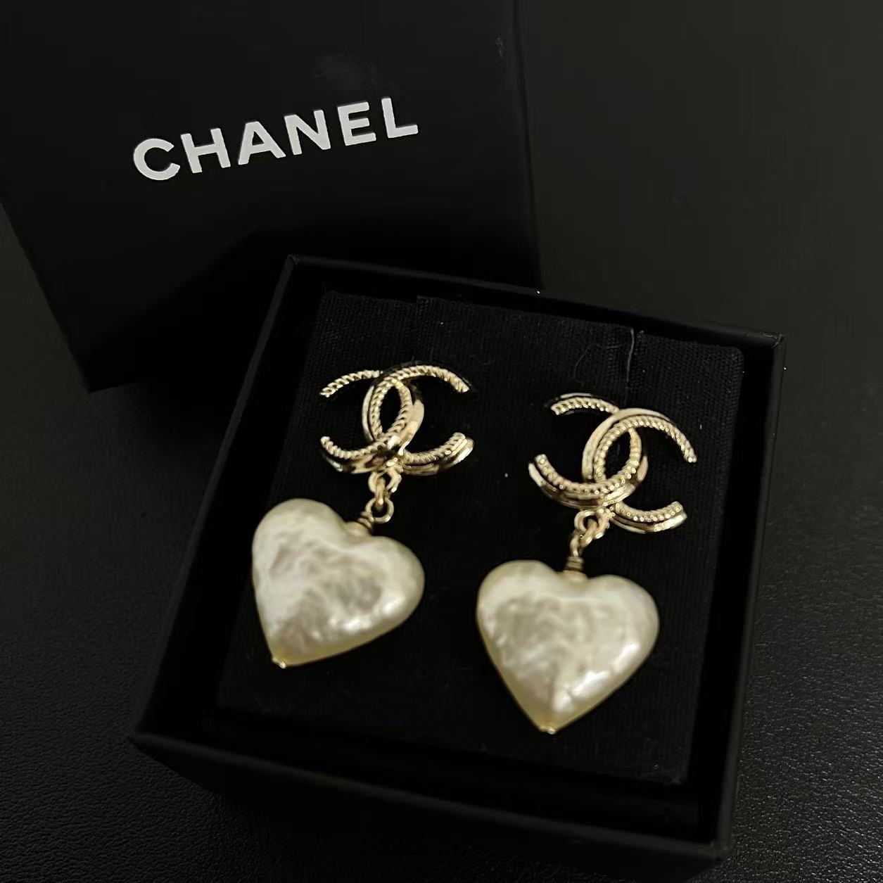 CC Heart Drop Earrings Metal with Crystals and Faux Pearls Twins LDJ3682