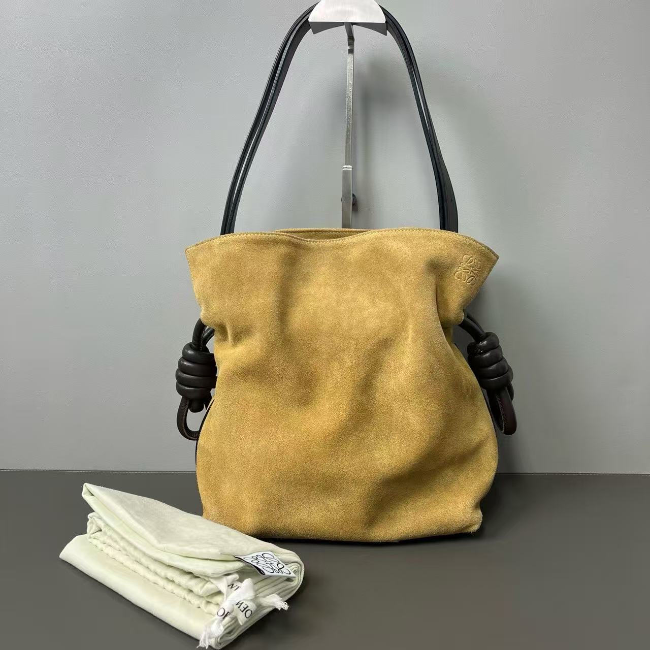 Flamenco Knot Bag Suede Small Twins LDJ3263