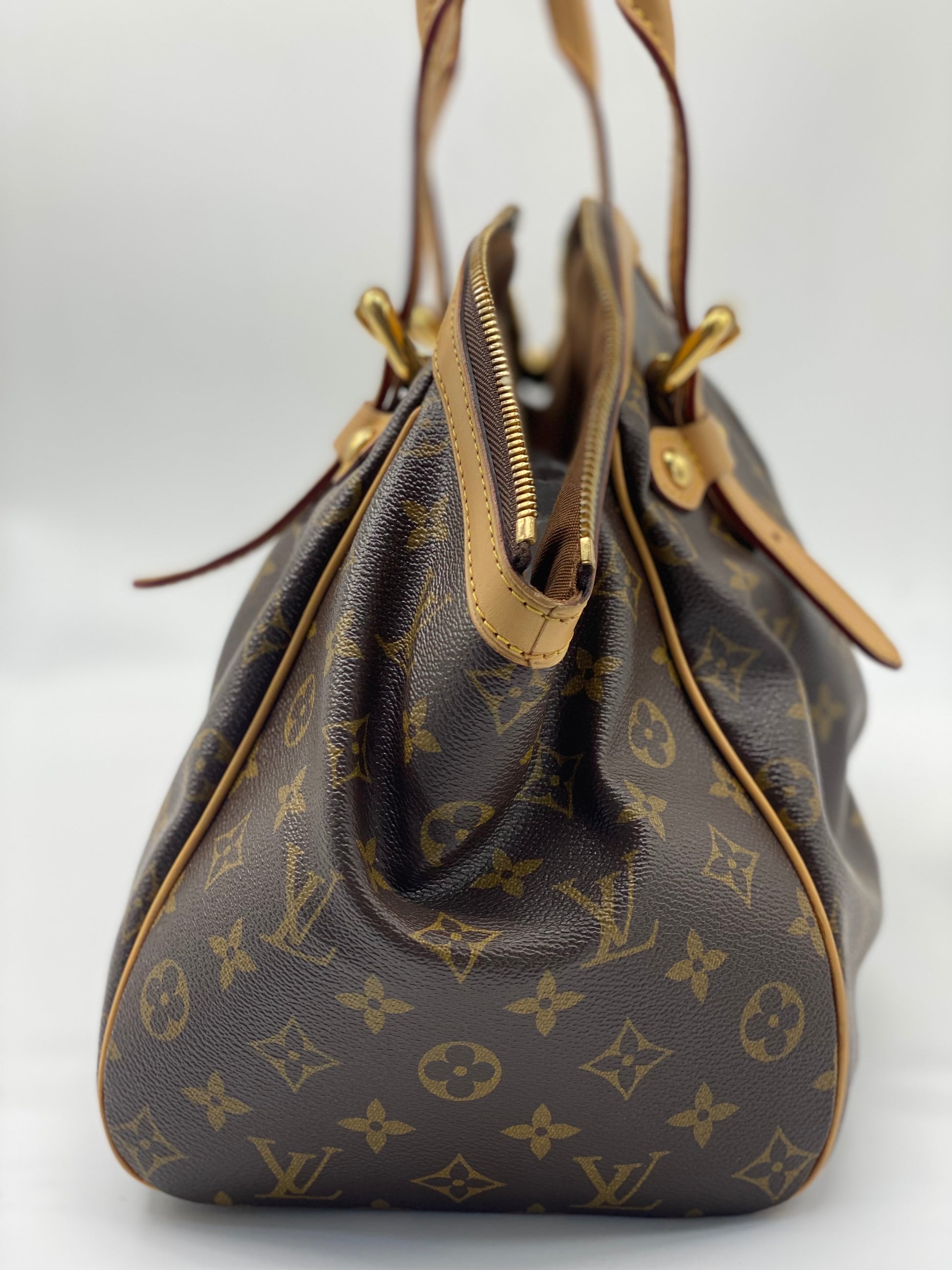 Louis Vuitton Tivoli Handbag Monogram Canvas GM