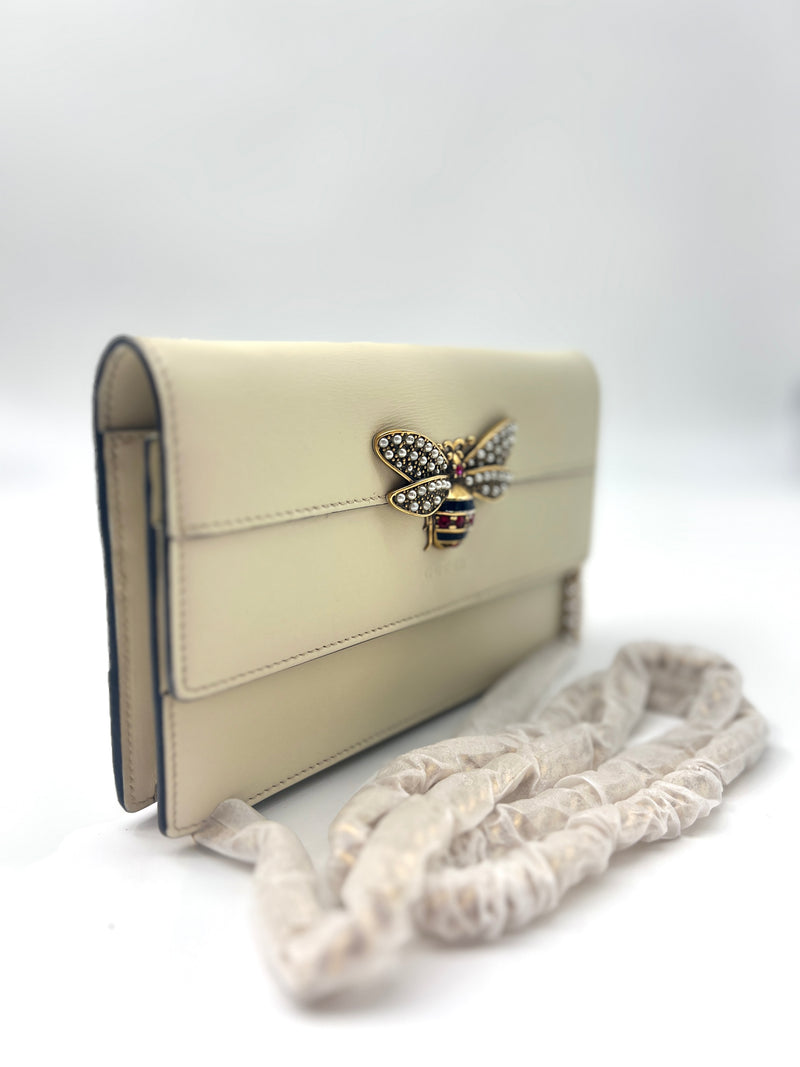 White Queen Margaret Leather Bee Wallet On Chain Bag