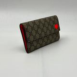 GUCCI GG Supreme Monogram Continental Heart Wallet Fluorescent Fuchsia