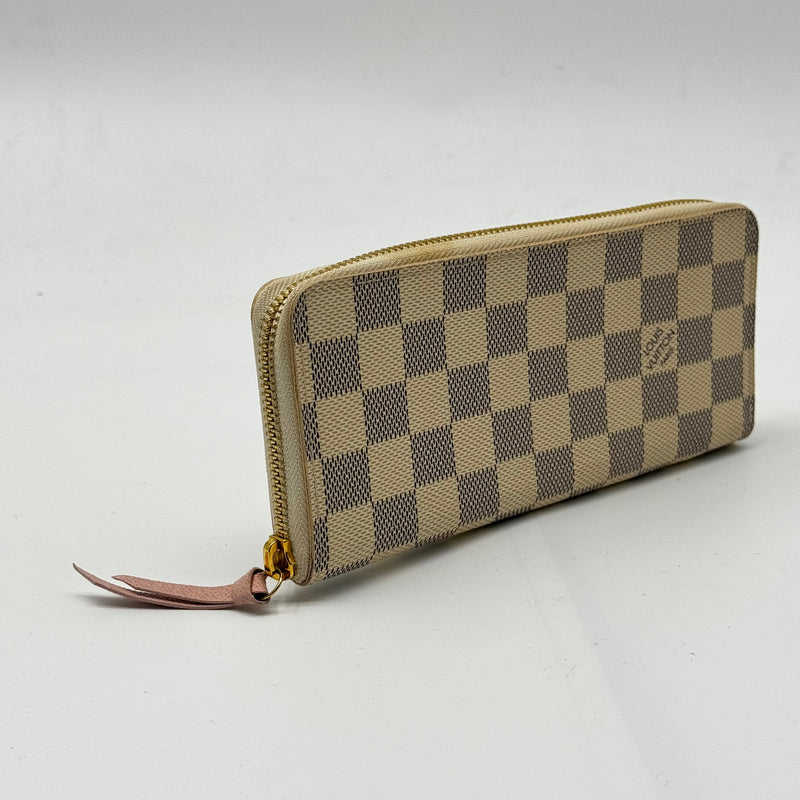 Louis Vuitton Zippy Wallet