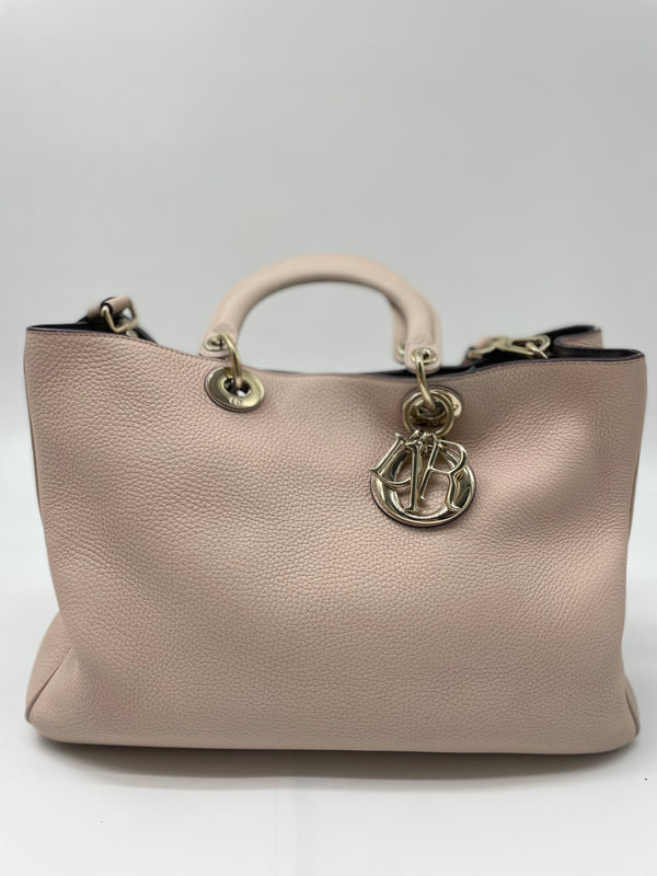 Leather Medium Diorissimo Tote Pink