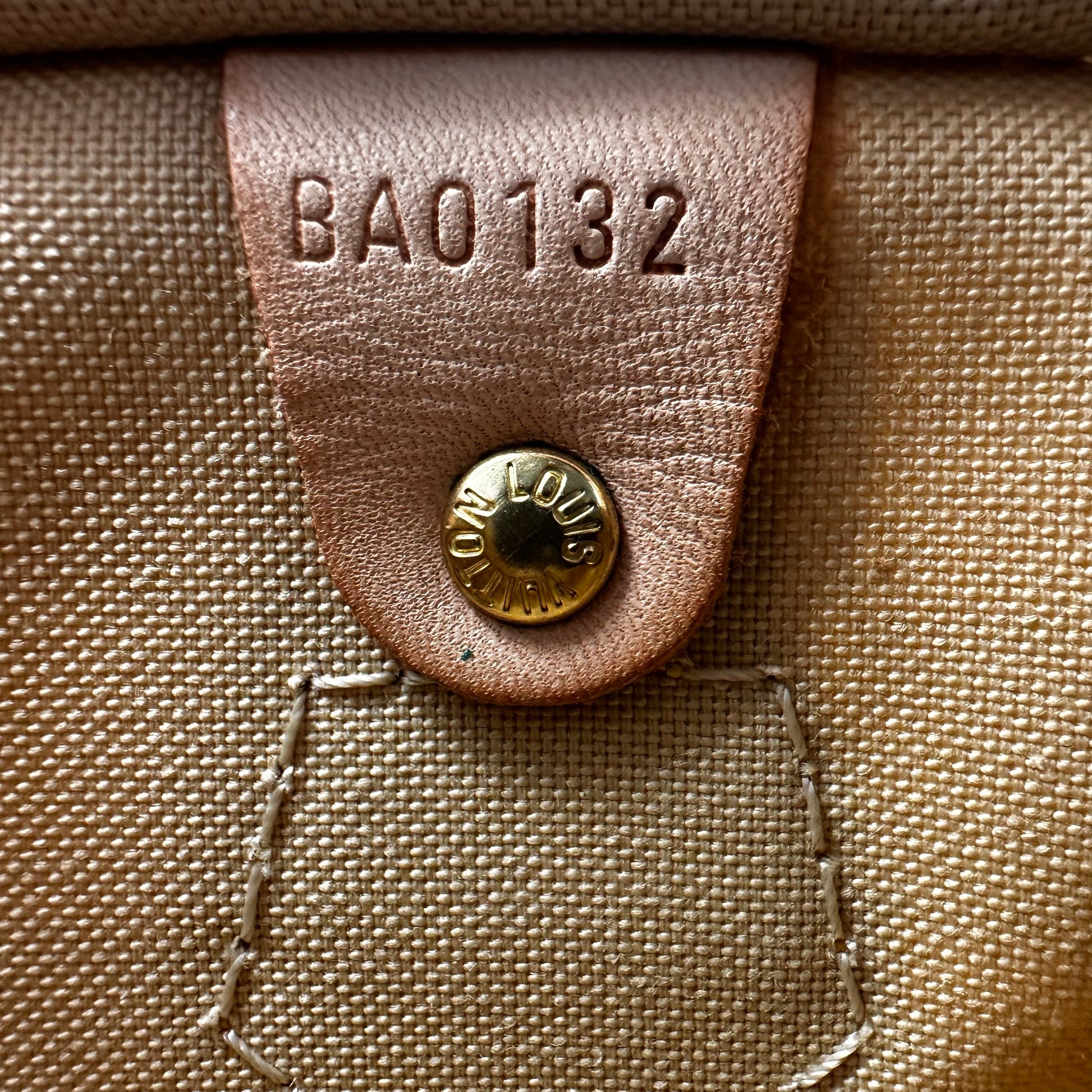 Louis Vuitton Speedy Handbag Damier 30