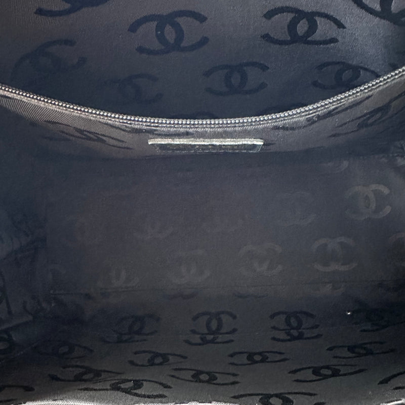 CHANEL Wild Stitch Coco Mark Tote Bag Handbag Leather Black