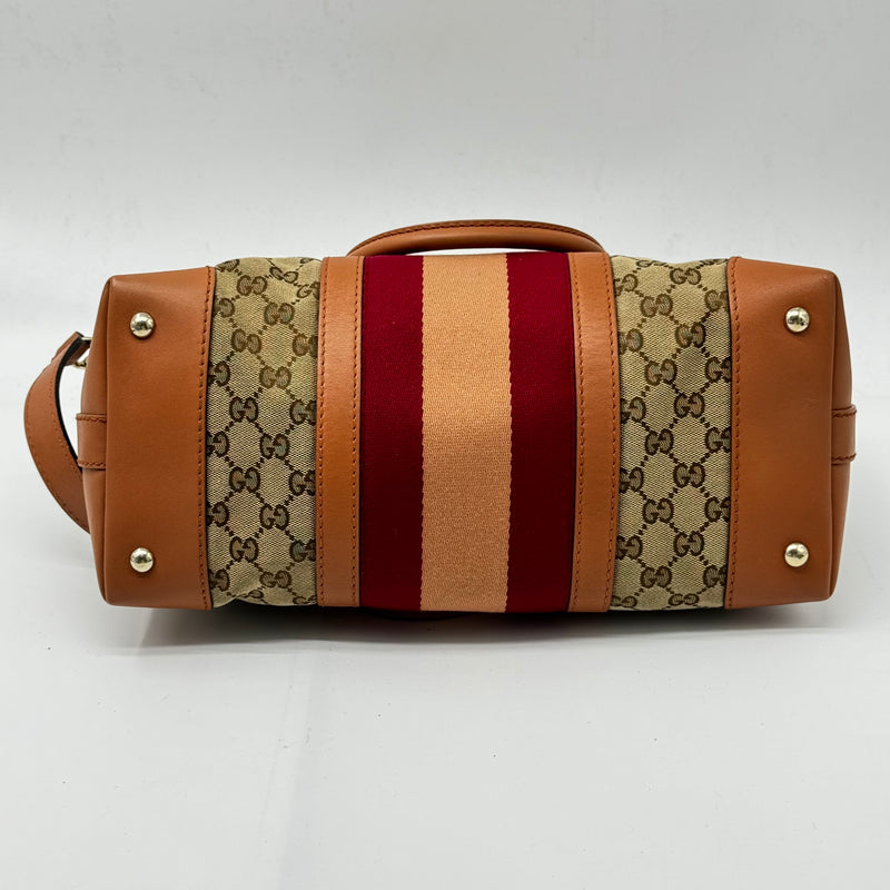 GUCCI Monogram Vintage Web Medium