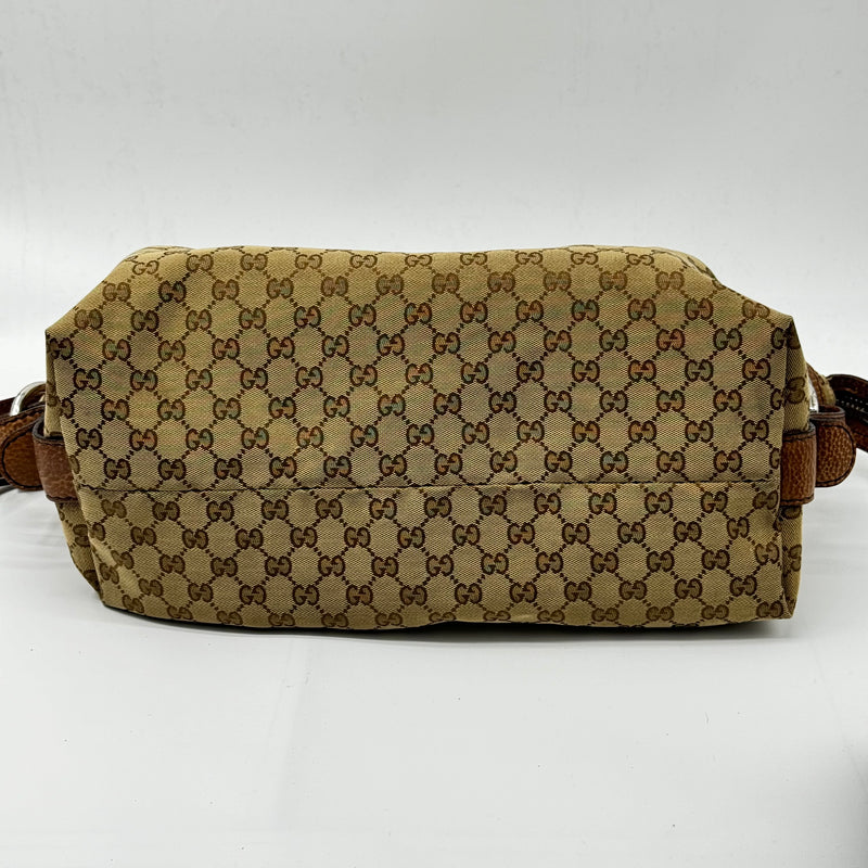 Gucci Beige GG Canvas Medium Bamboo Bar Tote Bag