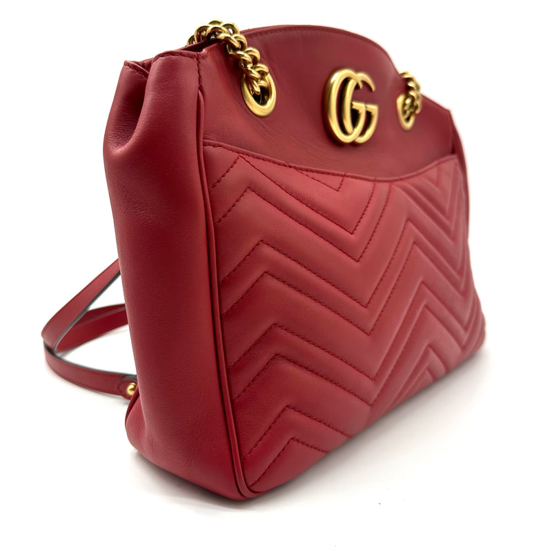 GUCCI Medium Marmont Matelassé Shoulder Bag