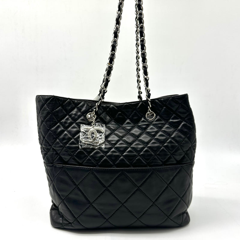 Chanel In The Business Tote Quilted Lambskin Bag