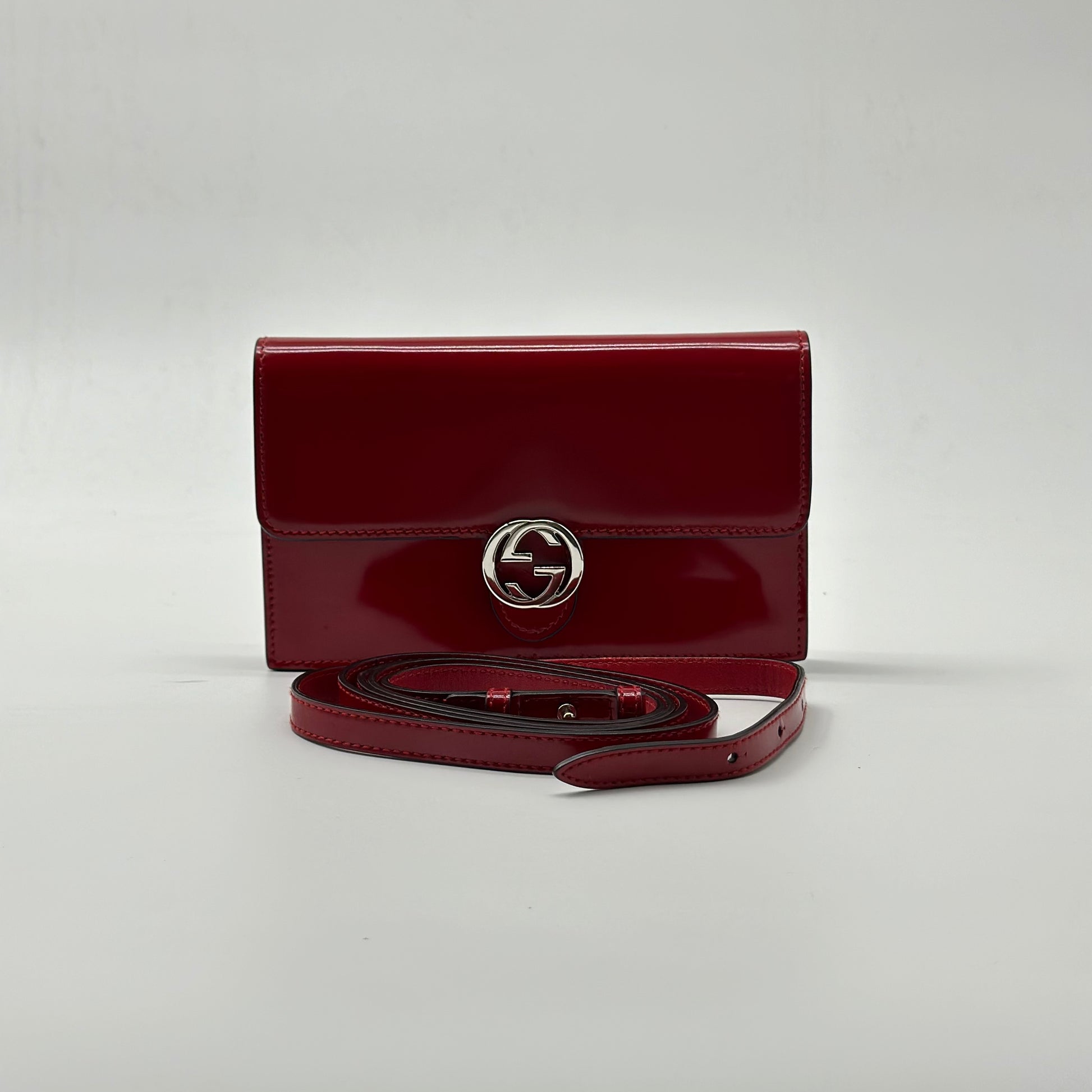 Polished Calfskin Icon Wallet Red