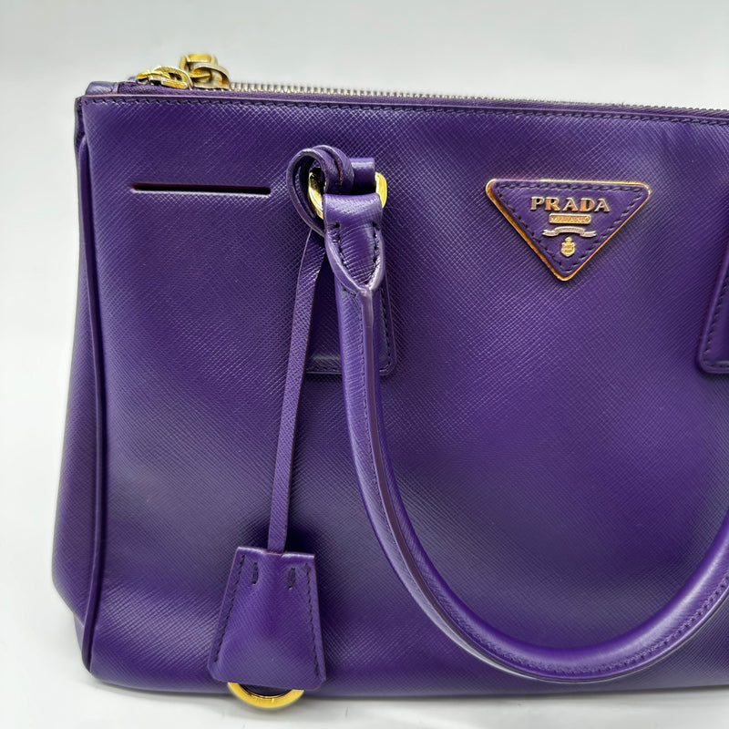 PRADA Saffiano Lux Medium Galleria Tote