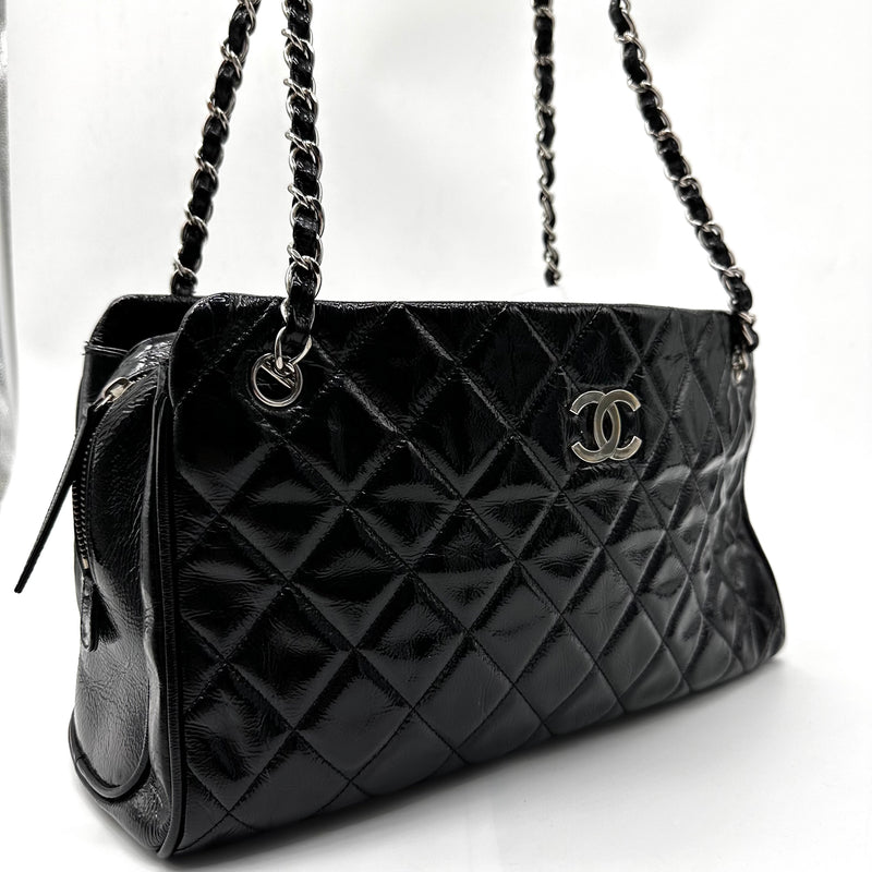 CC Chain Shopping Tote Quilted Glazed Calfskin