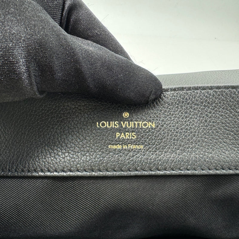 Louis Vuitton Lockme Ever Handbag Leather BB