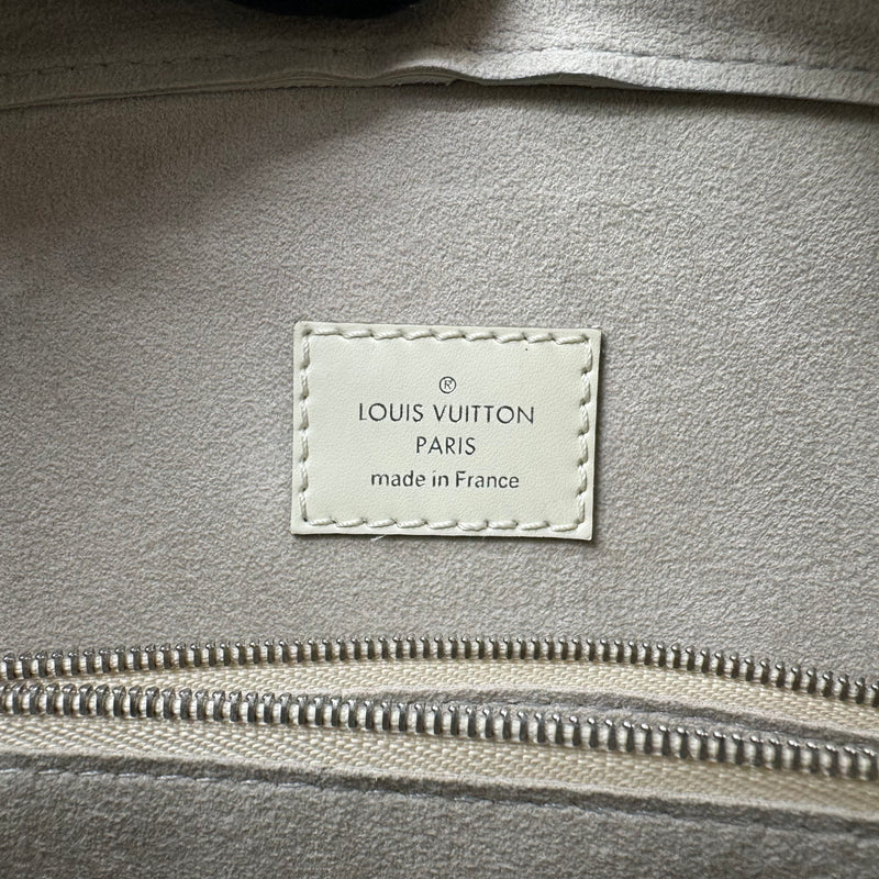 LOUIS VUITTON Epi Pont-Neuf PM