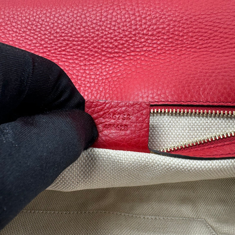 Medium Soho Clutch Leather