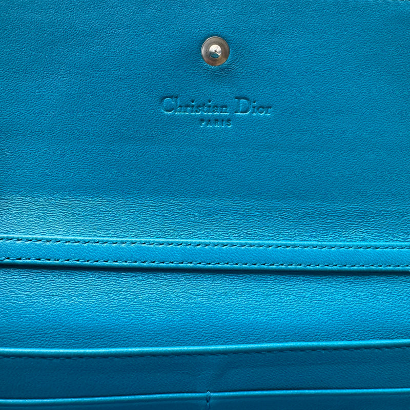 CHRISTIAN DIOR  Lambskin Cannage Lady Dior Rendezvous Wallet On Chain Turquoise