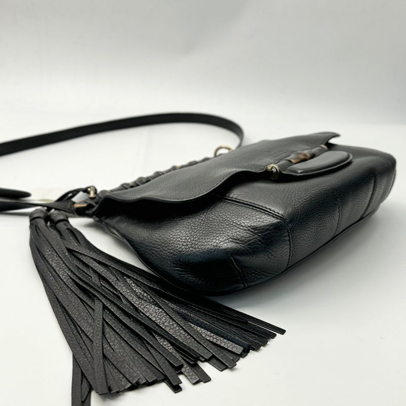 Gucci Nouveau Fringe Crossbody Bag Leather Medium