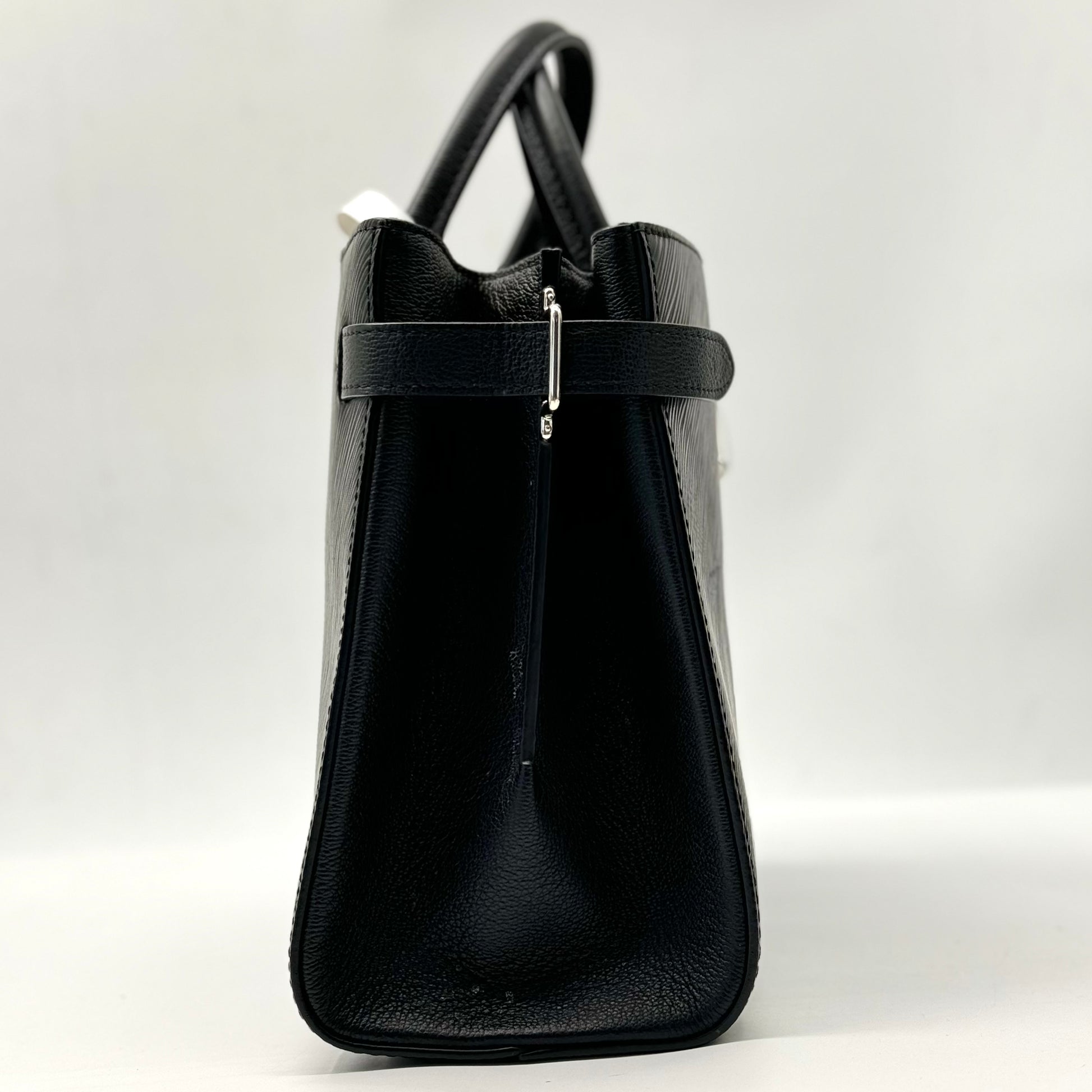 LOUIS VUITTON Twist Tote Epi Leather